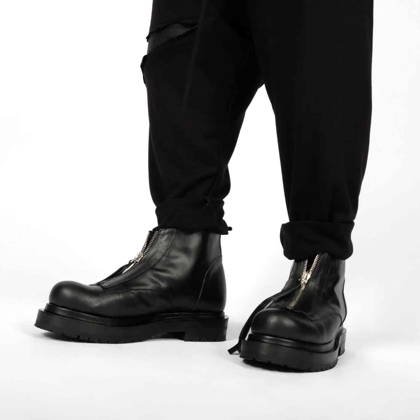 Ankle Cut Leather Flat Boots with Zippers
