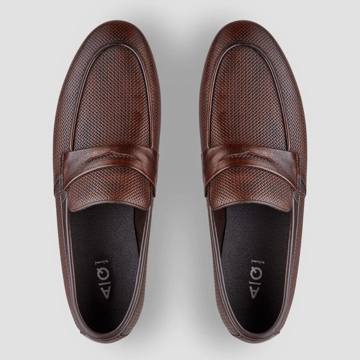 AQ By Aquila cavarra mens penny loafers in tan