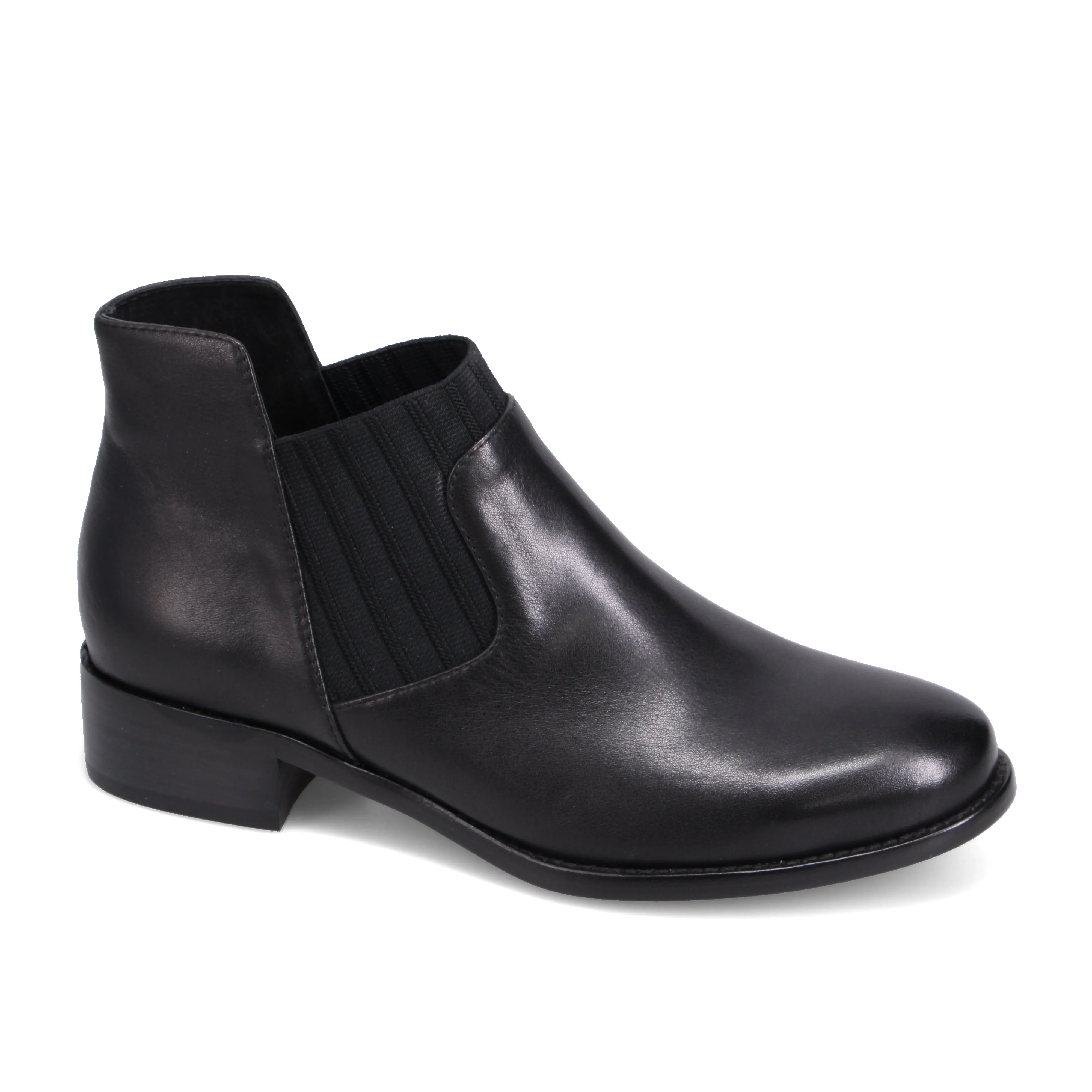 Camanda - Black