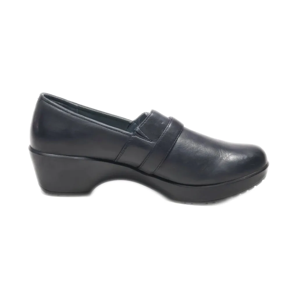 Dansko Loafers Leather Black Colour For Women
