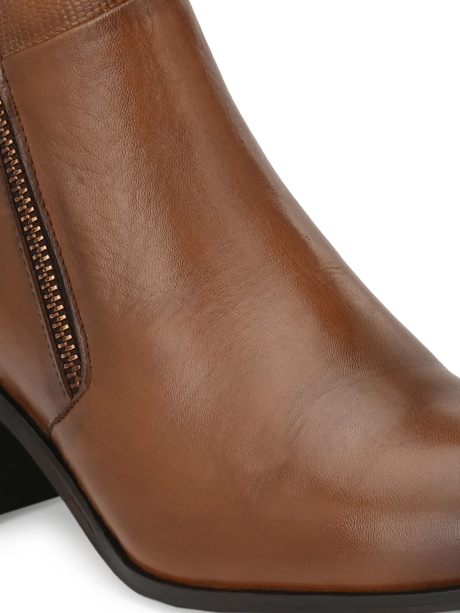 Dinky Ankle Boots