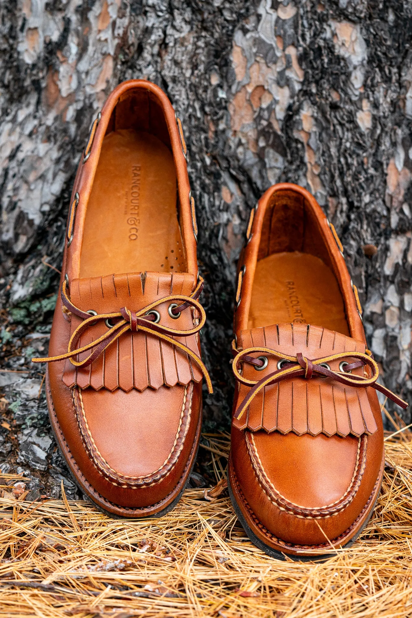 Kiltie Loafer - Tan Bulldog