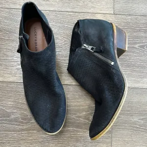 Sz 10.5 Lucky Brand Black Perforated Side Zip Heeled Ankle Booties