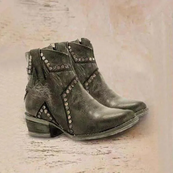 Women's Retro Star Rivet Chunky Heel Ankle Boots 25137989S